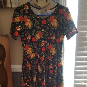 Lularoe Amelia